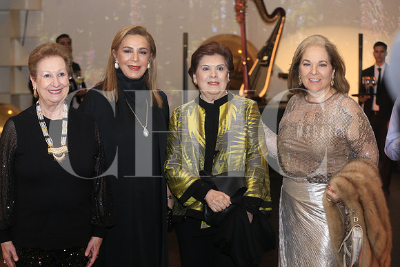Alejandra Sada, Oshna Rashim, Sara Bermudez y Liliana Melo de Sada 1