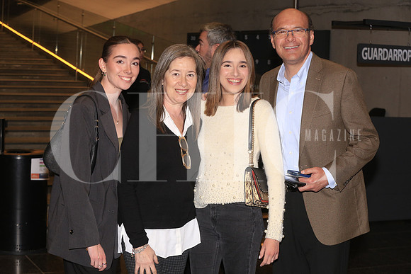 Ana Lucia Garcia, Hortensia Quintanilla, Mariana Garcia y Francisco Garcia 3
