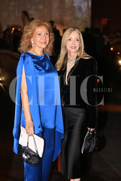 Evangelina Ibarra de Hauser y Barbara Garza Herrera 4