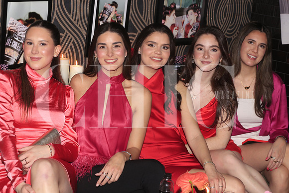 Balbina Jaime, Victoria Quintana, Valeria Quintana, Valeria Llama y Daniela Ramirez 1