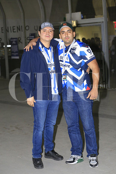 Juan Carlos Molina y Javier Villafaña 3
