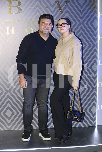 Sebastian Santoy y Daria Izmailova 5