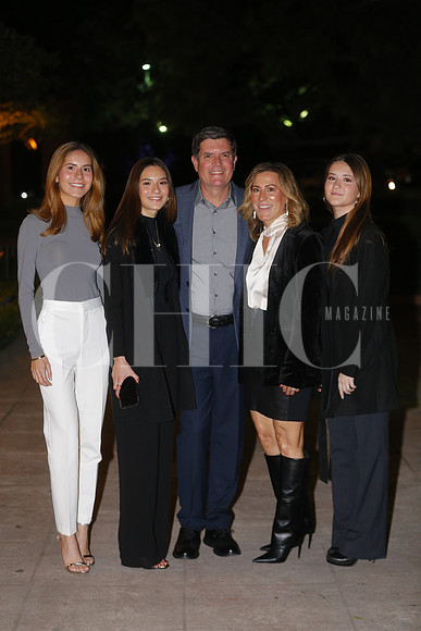 Mariana Guerra, Valeria Guerra, Ricardo Guerra, Regina Guerra y Rosalinda Saldaña 2