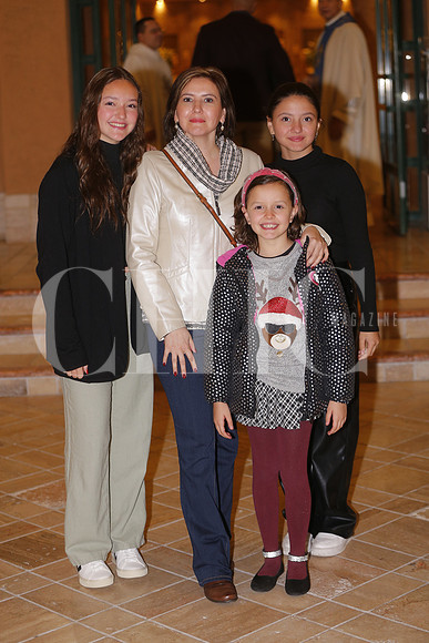 Romina Martinez, Pamela Gonzalez, Amiel Martinez y Miranda Martinez 1