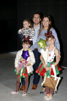 Diego Lainez, Mariana Cardenas, Roberta Lainez, Emilia Lainez y Mariana Lainez 2