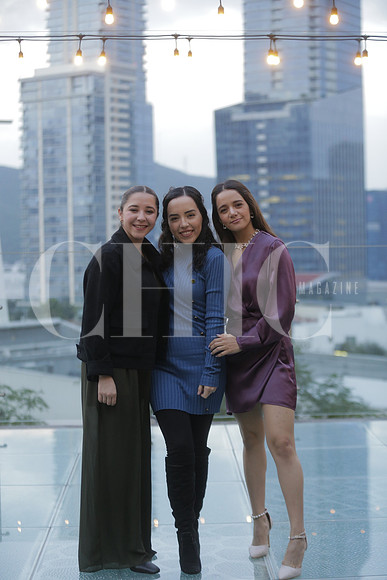 Vivi Sierra, Elisa Cuellar y Paola Rodríguez 2