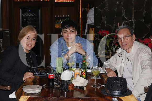 Mirthala Flores, Yahir Garcia y Hermilo Garcia 2