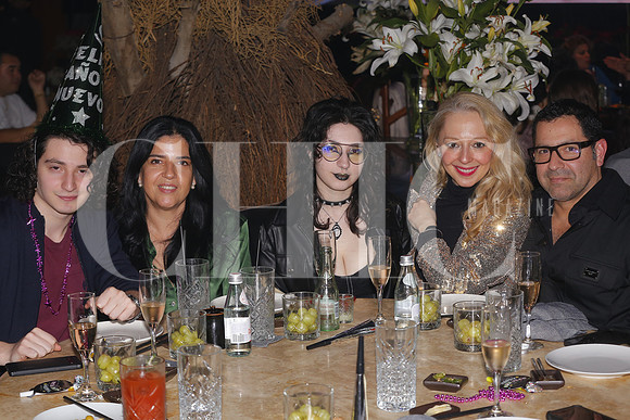 Ulises de la Garza, Jorge Urencio, Maru Urencio, Valeria Urencio, Nancy Guzman y Jorge Urencio 3