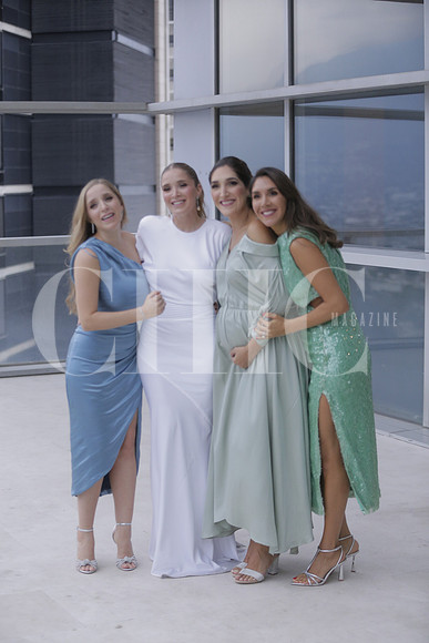 Estefania Espino Barros, Carolina Espino Barros, Valeria Espino Barros y Daniela Espino Barros 5