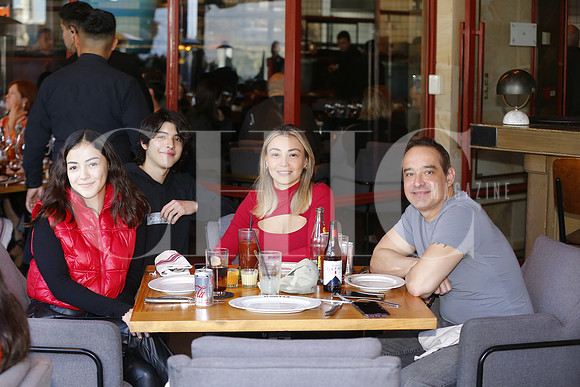 Cris Rodríguez, Yuliet Obregon, Adriana Rios y Jacobo Rodríguez 2