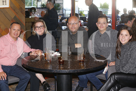 Juan Arturo Dueñas, Norma Sanchez, Benjamin Sanchez, Santiago Dueñas y Ana Paula Dueñas 2