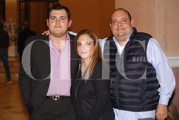 Santiago Flores, Lizet Villarreal y Sixto Flores 2