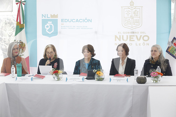 Heroinas de la revolución 9