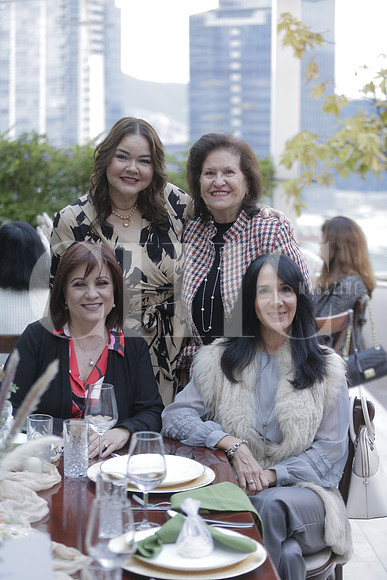 Queta Elizondo, Betty Rubio, Coca Ortega y Ana Roesch 3