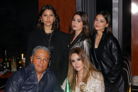 Rafael Urbina, Cristina Padilla, Fernanda Urbina, Natalia Urbiina y Renata Urbina 1