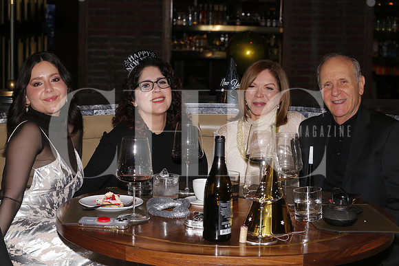 Diana Bovio, Marcela Bovio, Elena Bovio y Jorge Bovio 1