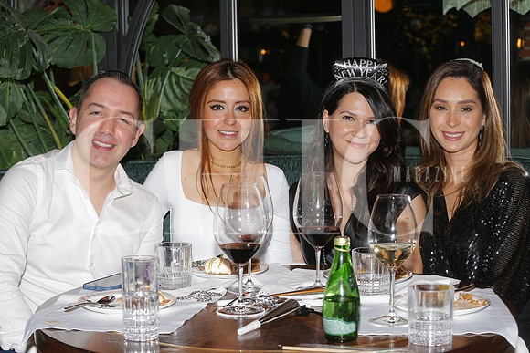 Fernando Martinez, Priscila Sahagun, Laura Hinojosa y Andrea Vela 2