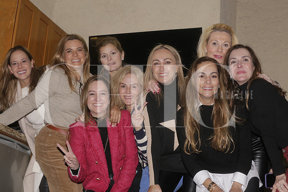 Lucía Valdés, Paty Gonzalez, Bertha Cantú, Maricarmen Martínez, Cata Albuerne, Patricia Gonzalez, Suzette Assad, Fernanda García y Maria Lopez 4