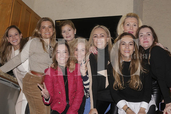 Lucía Valdés, Paty Gonzalez, Bertha Cantú, Maricarmen Martínez, Cata Albuerne, Patricia Gonzalez, Suzette Assad, Fernanda García y Maria Lopez 3