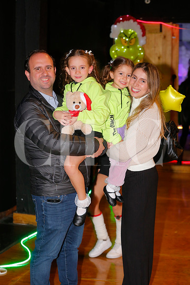 Juan Pablo Stratta, Romina Stratta, Stefana Stratta y Ana Gaby Esparza 2