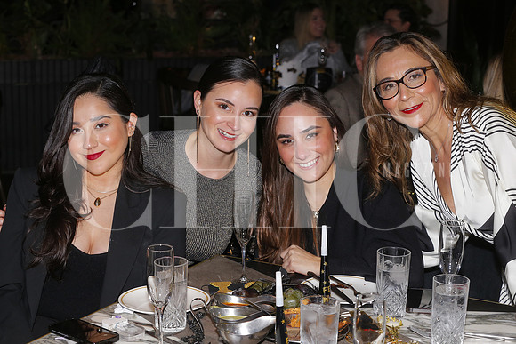 Miroslava Herrera, Ana Herrera, Ileana Herrera y Olivia Mendoza 2