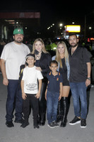Antonio Garza, Ary Gutierrez, Dominic Garza, Alesy Del Bosque, Sergio Antonio Burciaga y Jorge Burciaga 4