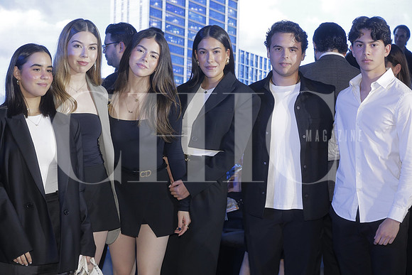 Renata Garza, Maya Garza, Carola Garza, Paulina Garza, Leonardo Garza y Sergio Ganem 5