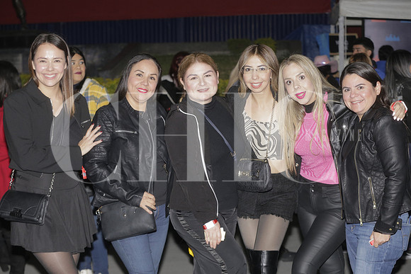 Karla Cardenas, Nelly Casas, Alicia García, Melina Rodríguez y Melissa Rodríguez 3