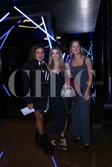 Mercedes Acevedo, Cristy Zambrano y Larissa Medina