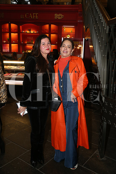 Sara Rangel y Xochil Cueto0
