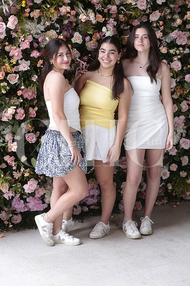 Loreta Lozano, Natalia Letayf y Andrea Treviño 6