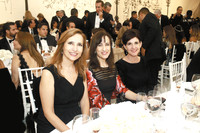 Alejadnra de Del Valle, Claudia Mariscal y Layita Gutierrez
