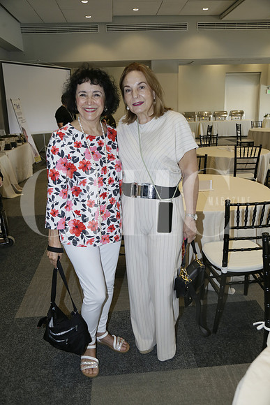 Paulina Treviño de Morales y Blanca Melo de Sotomayor (2)