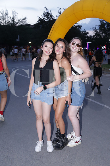 Lura Russa, Miranda Velez y Edna Tavares 0