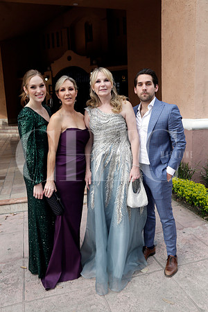 Paulina Bremer, Ana Cecilia Ibarra, Adriana Ibarra de bremer y Marcelo Bremer (2)