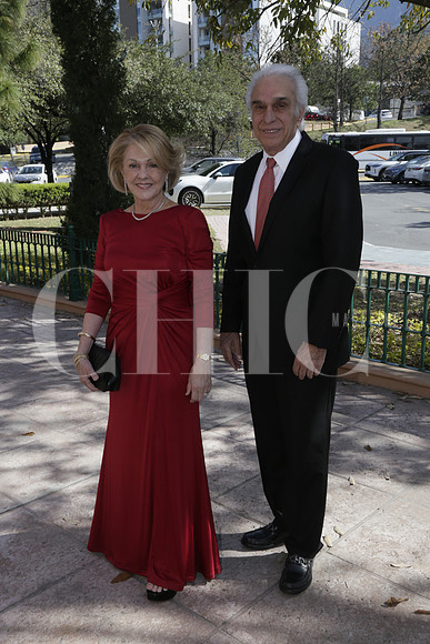Verónica Méndez de Ramón y Antonio Ramón (2)