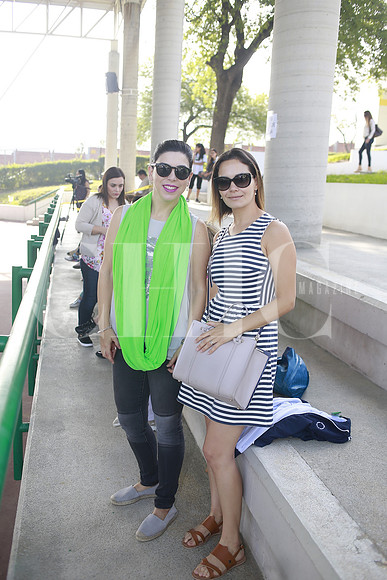Alejandra Gonzalez de MArtinez y Elsa Murrieta de Rodriguez