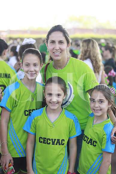 Maca Ramirez de Paez, Maria Paez, Regina Paez y Lucia Paez