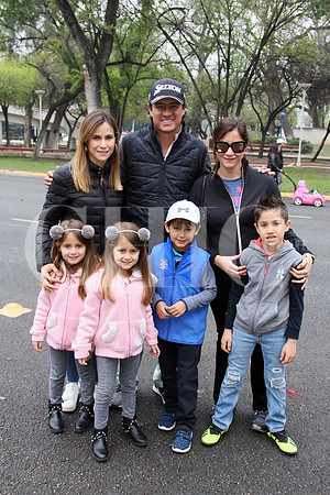Eloisa García, Daniel Castaño, Natalia García, Marina Castaño, Michelle Castaño, Daniel Castaño y  Elías Camín
