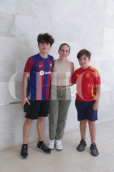 Emiliano Cuevas, Mayola Larañaga y Leonardo Cuevas 1