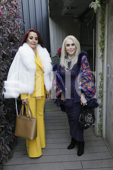 Amalia Lozano de Maiz y Tey González (2)