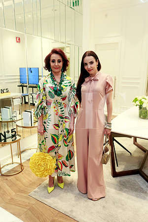 Amalia Lozano de Maiz y Amalia Maiz
