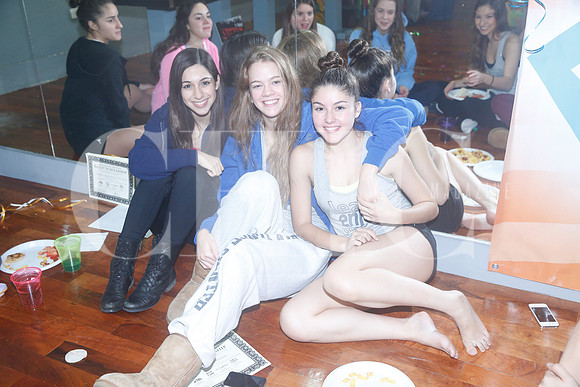 América Villanueva, Bárbara Husemann y Susana Flores
