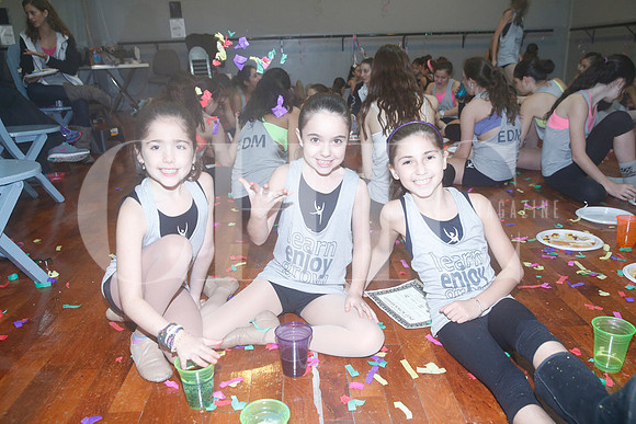 Mariel Elizondo Vivi Benitez y Daniela Lostanau