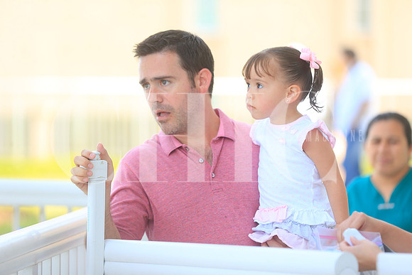 Mauricio García y Olivia García (8)