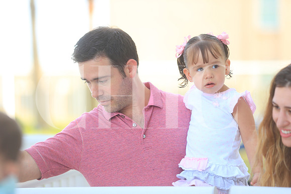 Mauricio García y Olivia García (7)