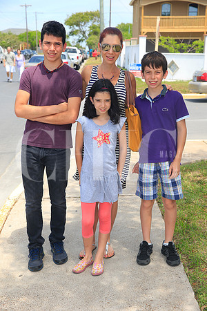 Juan Pablo González, Paloma González, Samantha Mattei de González y  Tomás González
