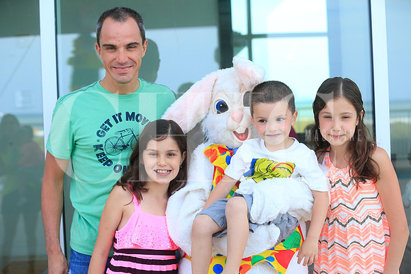 Mario Ramos, Alana Ramos, Mario Ramos y Regina Ramos