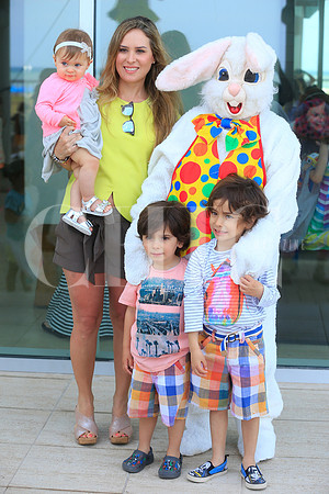Aranza Yarte, Vicky Zambrano de Yarte, Martell Yarte, Alessio Yarte y Rodrigo Yarte (1)