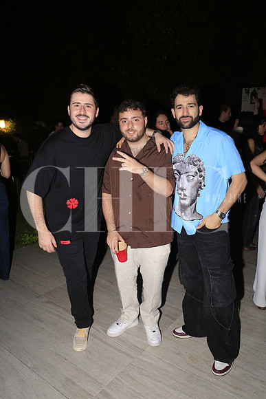 Adrian de la Garza, El Nash y Mando 1